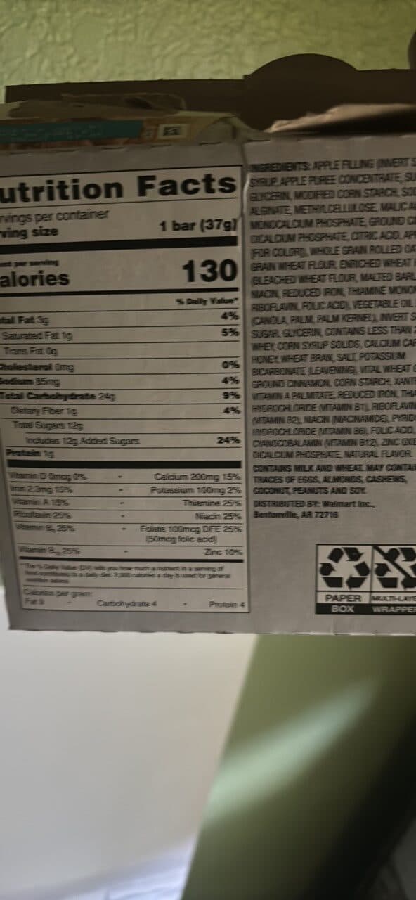 Great Value Apple Cinnamon Fruit & Grain Cereal Bars packshot