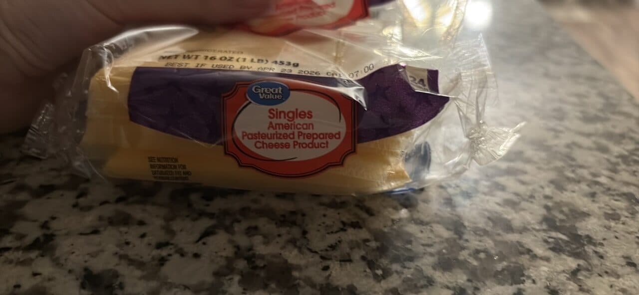 Great Value Singles American Pasteurized Prepared Cheese Product packshot