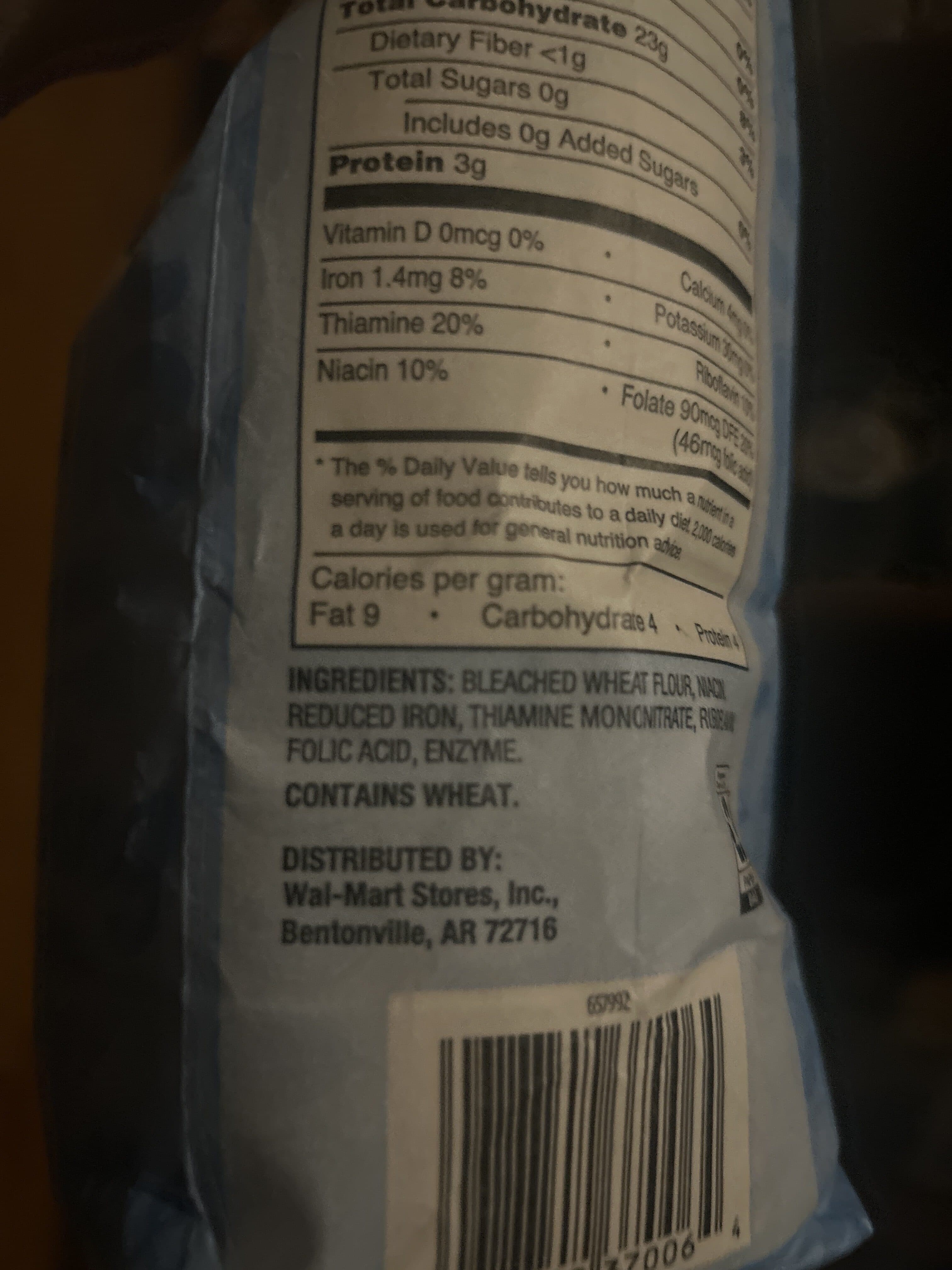 Great Value All-purpose flour enriched, bleached & pre-sifted packshot