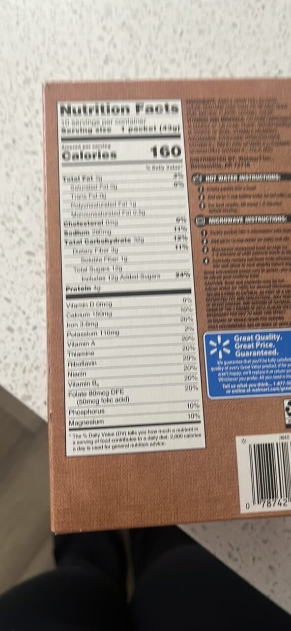 Great Value Maple Brown Sugar Instant Oatmeal packshot