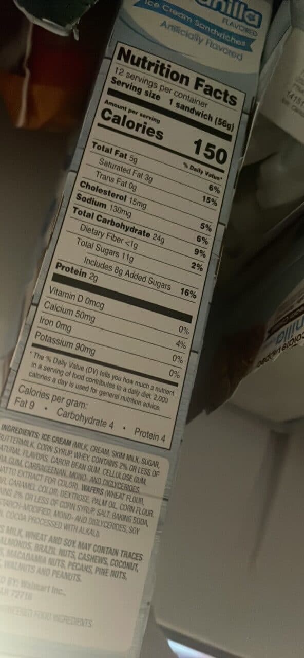 Great Value Vanilla Ice Cream Sandwiches packshot