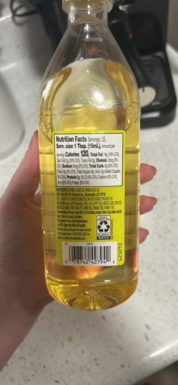 Great Value Light Tasting Olive Oil packshot