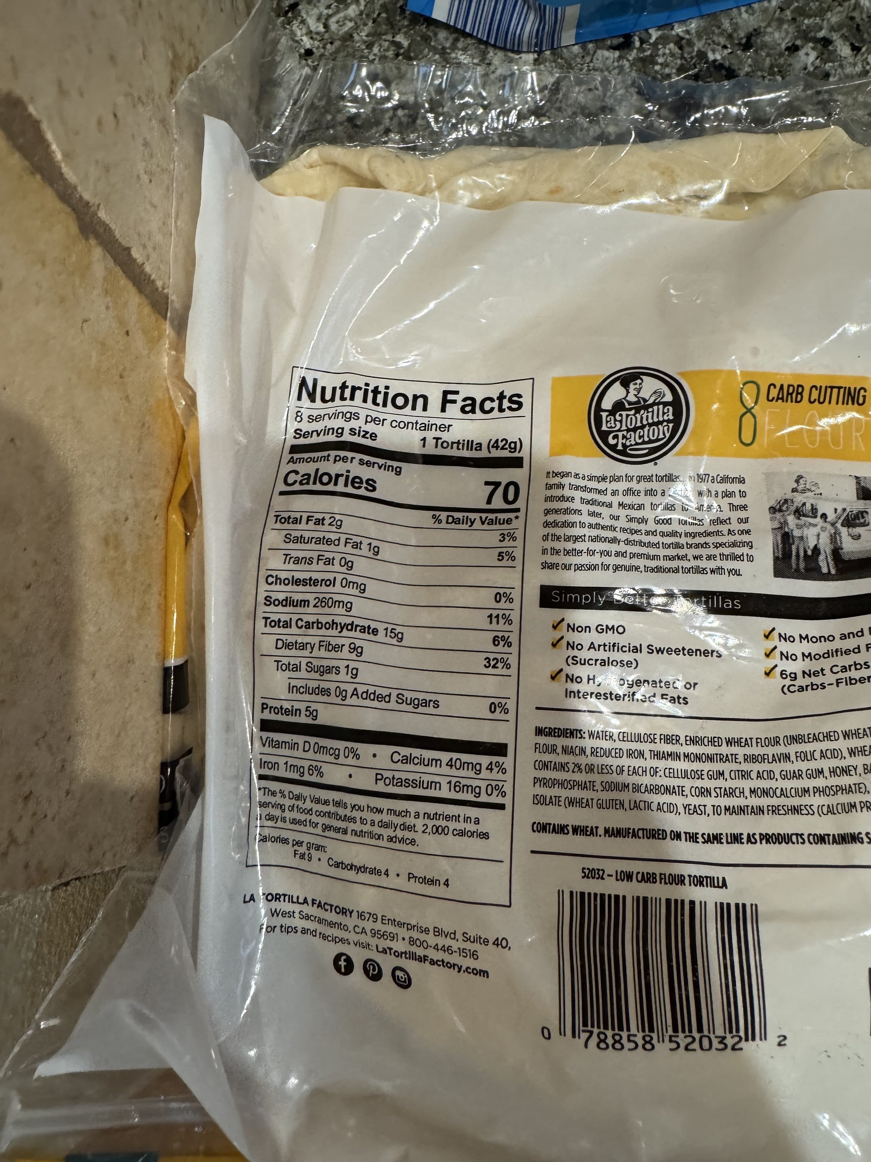 La Tortilla Factory Low Carb Tortillas packshot