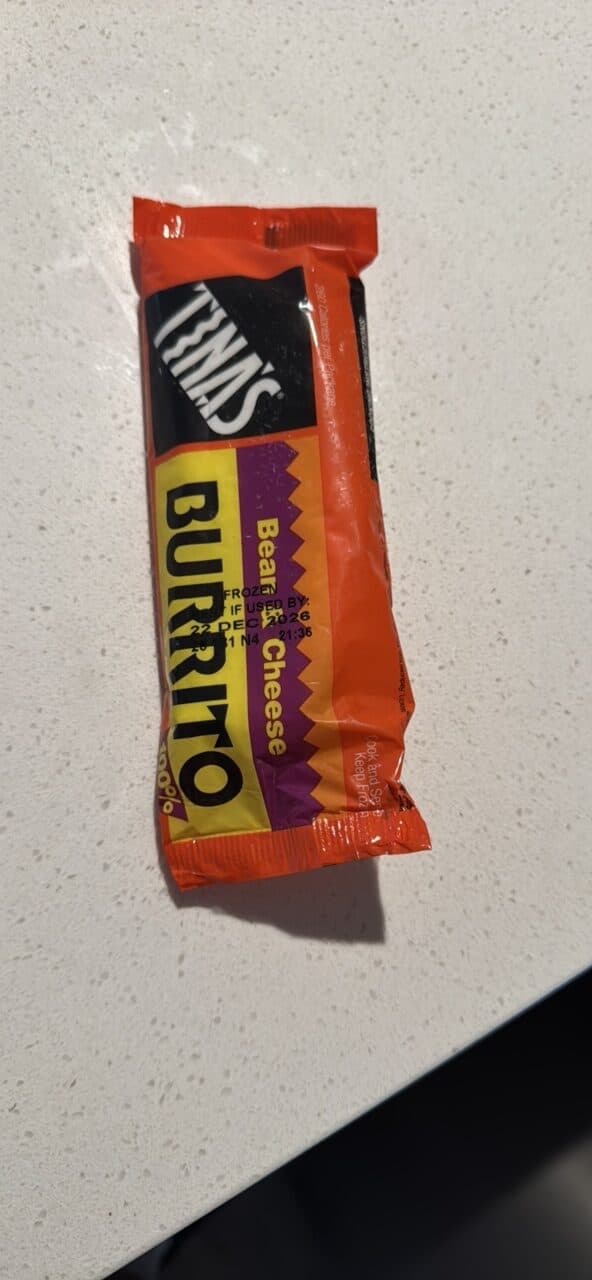 Tina's Bean & Cheese Burrito packshot