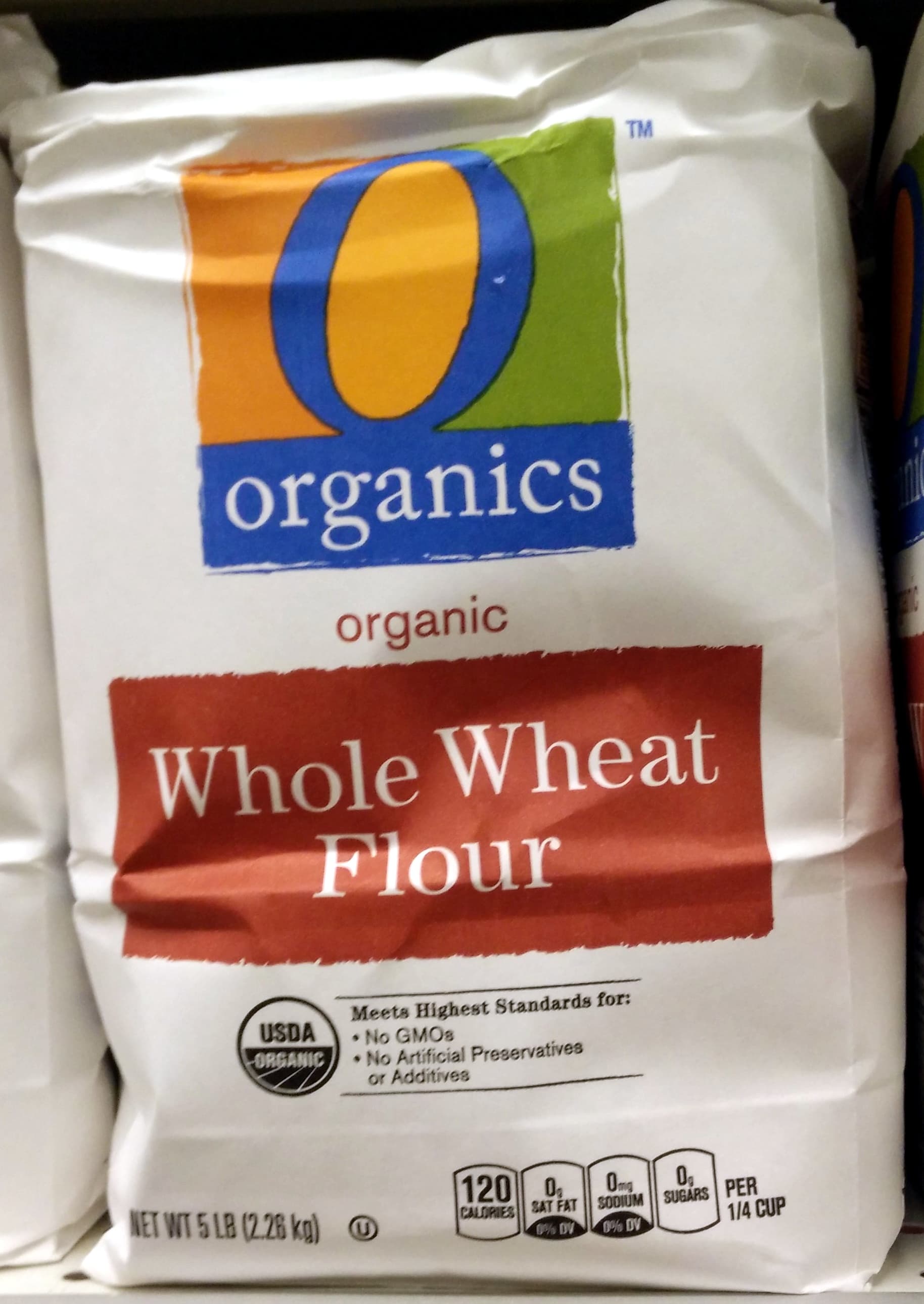 O Organics Organic whole wheat flour packshot