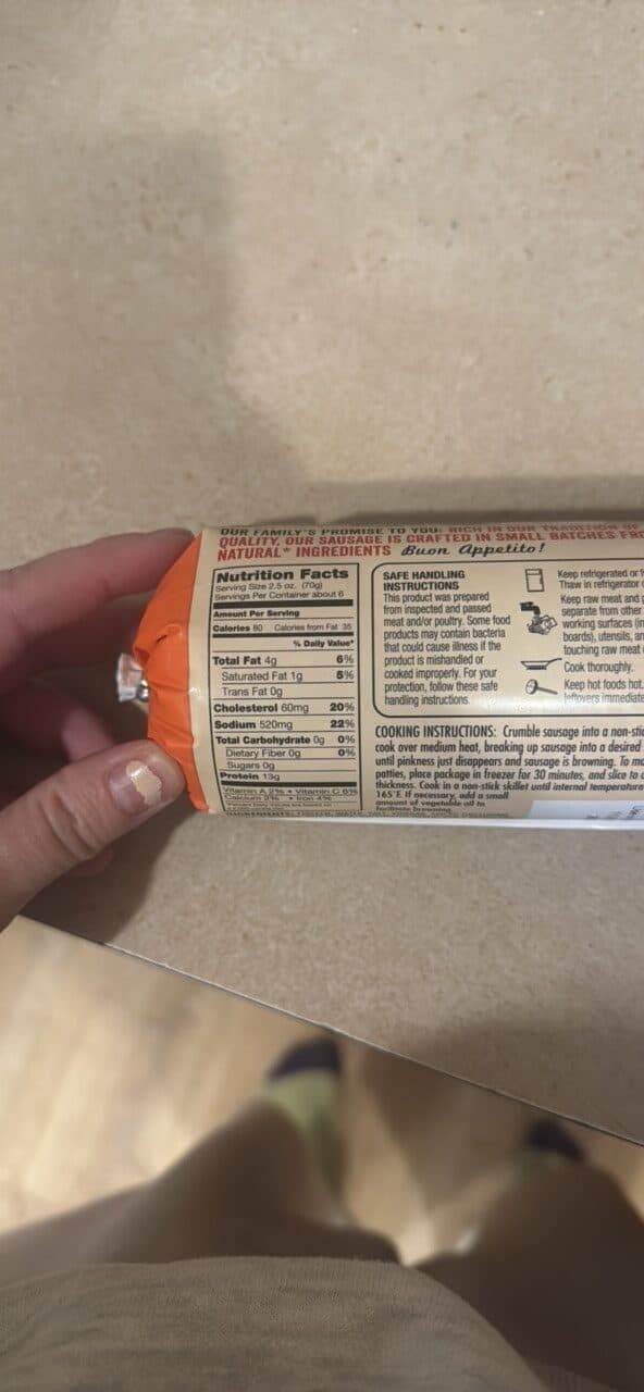 Isernio's Italian Chicken Sausage packshot