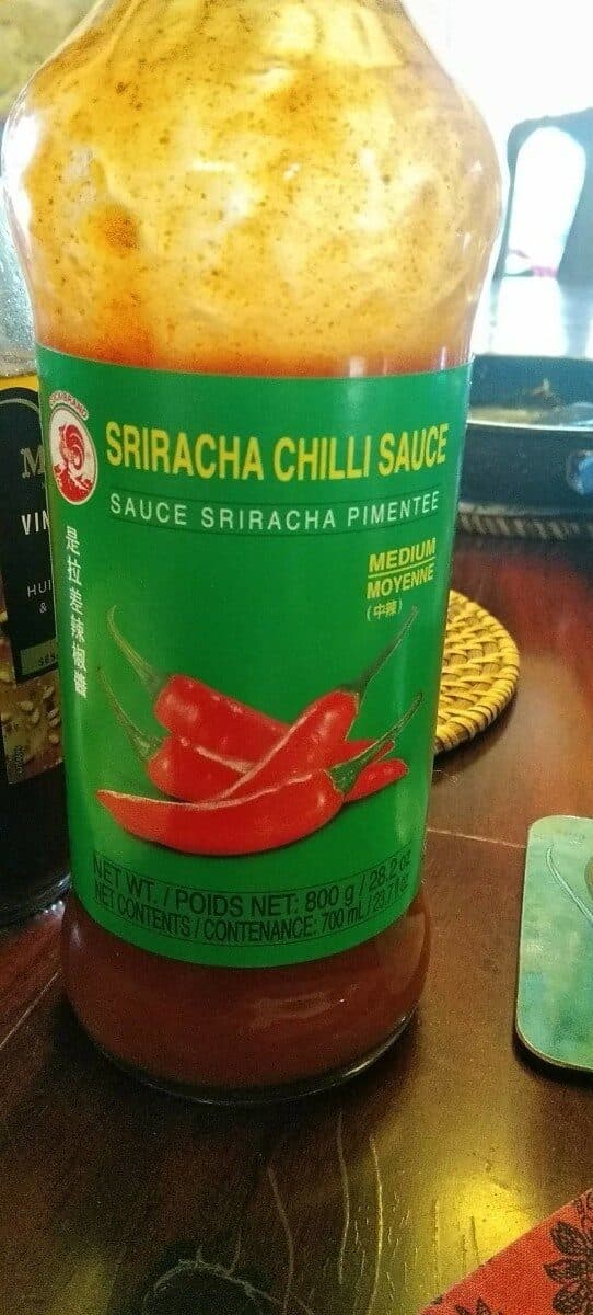 Open Food Facts Sriracha chilli sauce packshot