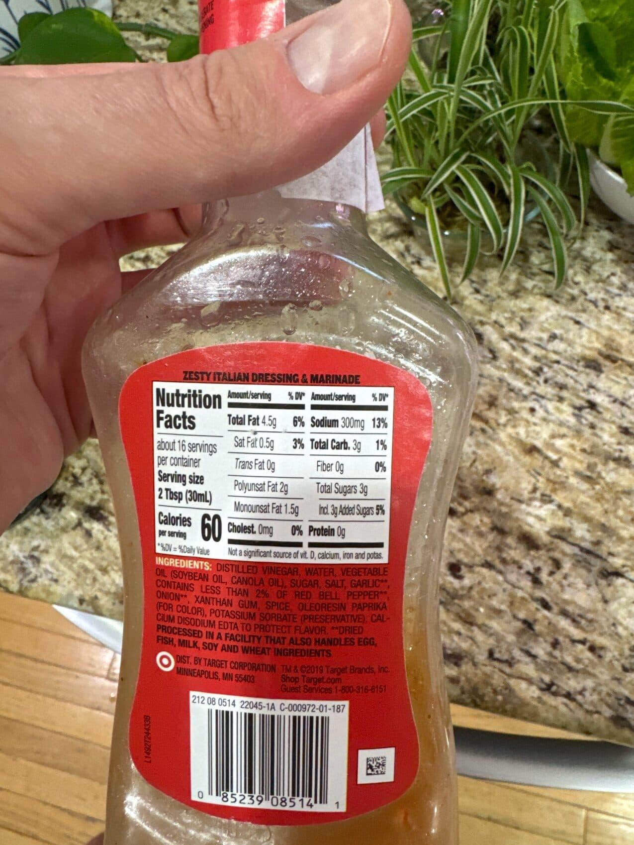 Market Pantry Zesty italian dressing & marinade packshot