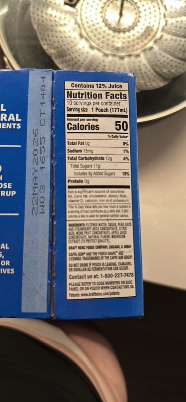 Caprisun Strawberry Kiwi packshot