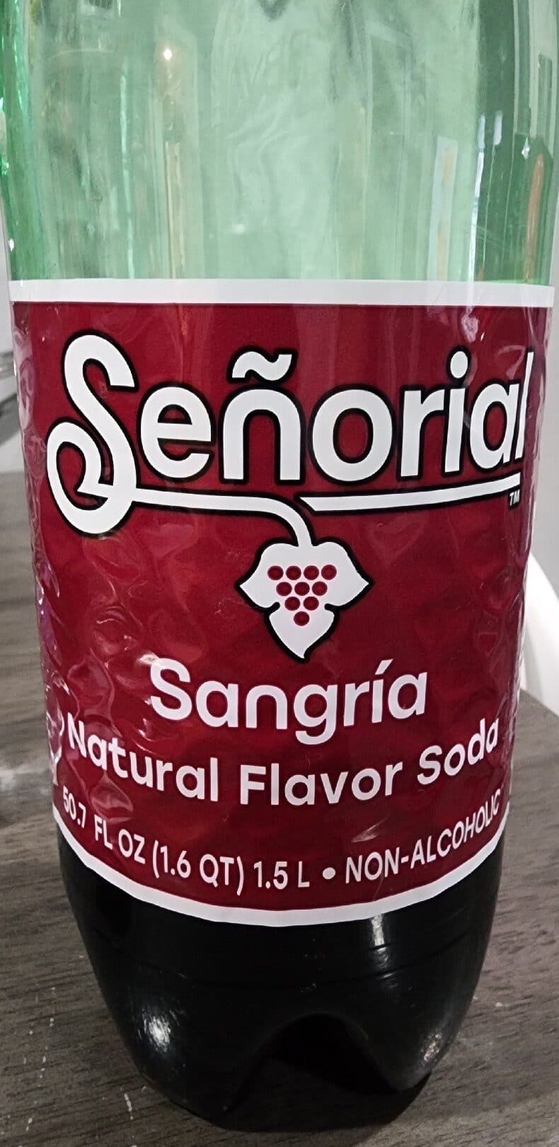 Jarritos Inc. Senorial nonalcoholic sangria packshot