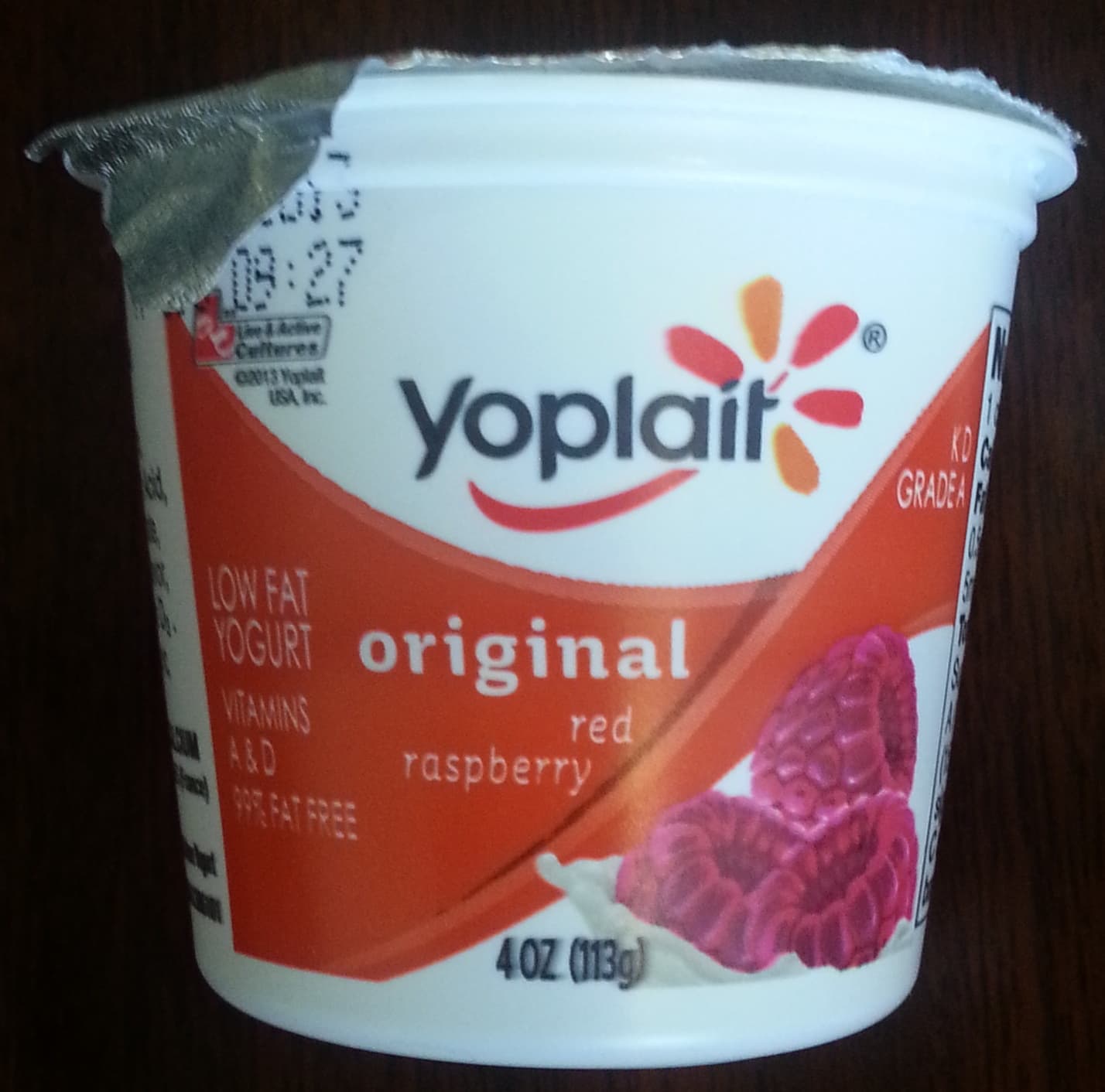 Yoplait Original Red Raspberry packshot