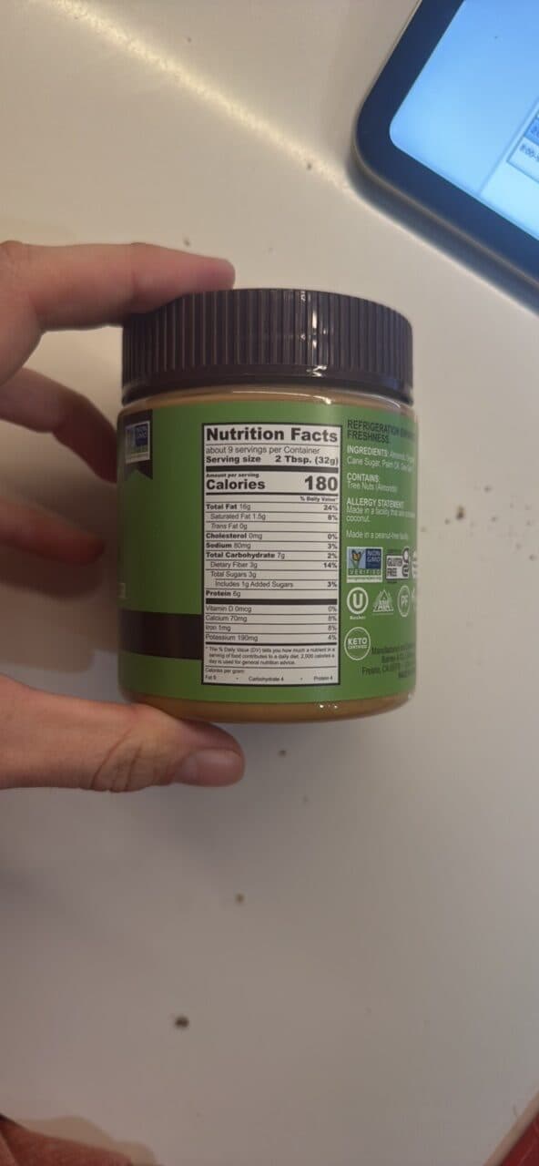 Barney Butter Almond Butter Crunchy packshot