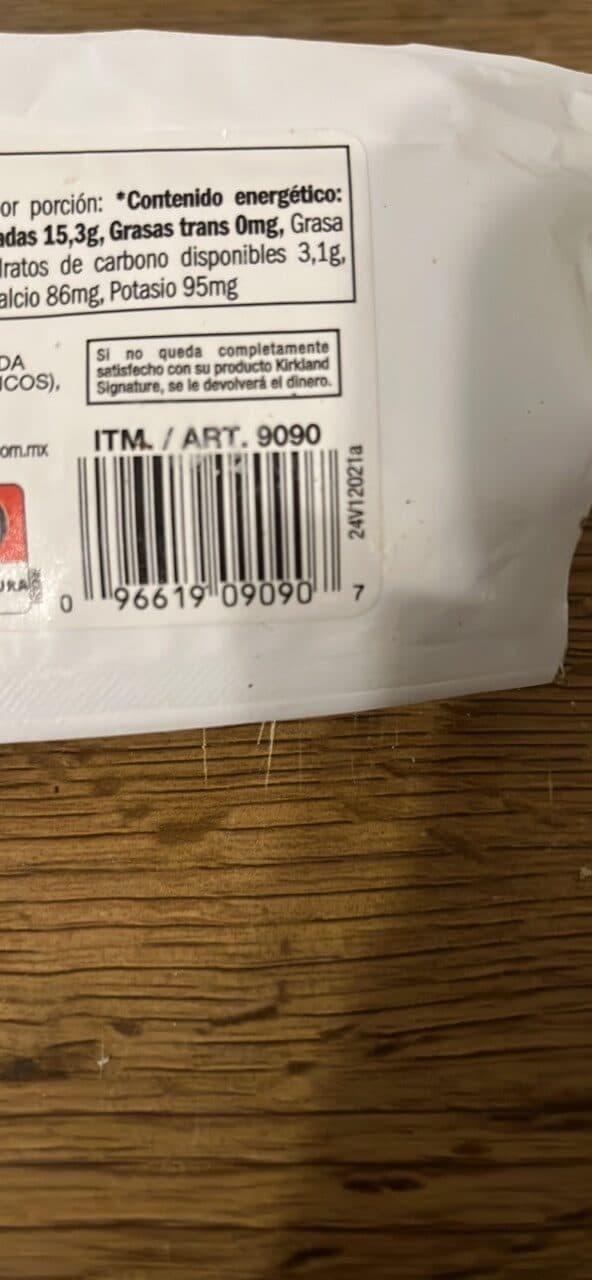 Kirkland Signature Goat Cheese Plain packshot