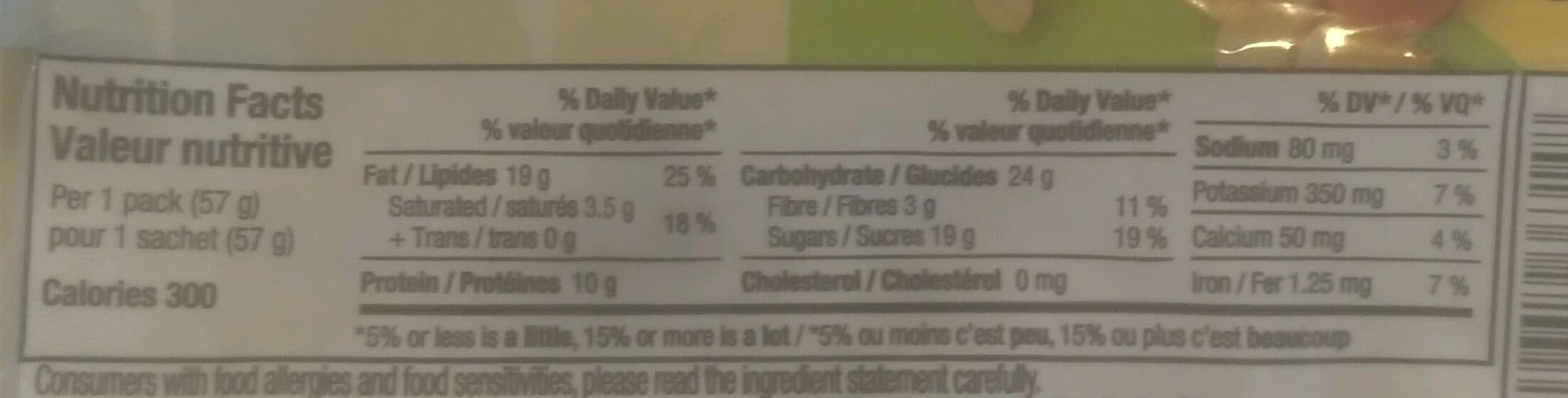 Kirkland Signature Trail mix packshot
