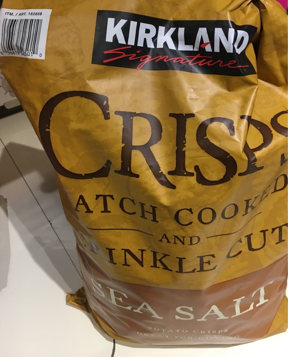 Kirkland Chips packshot