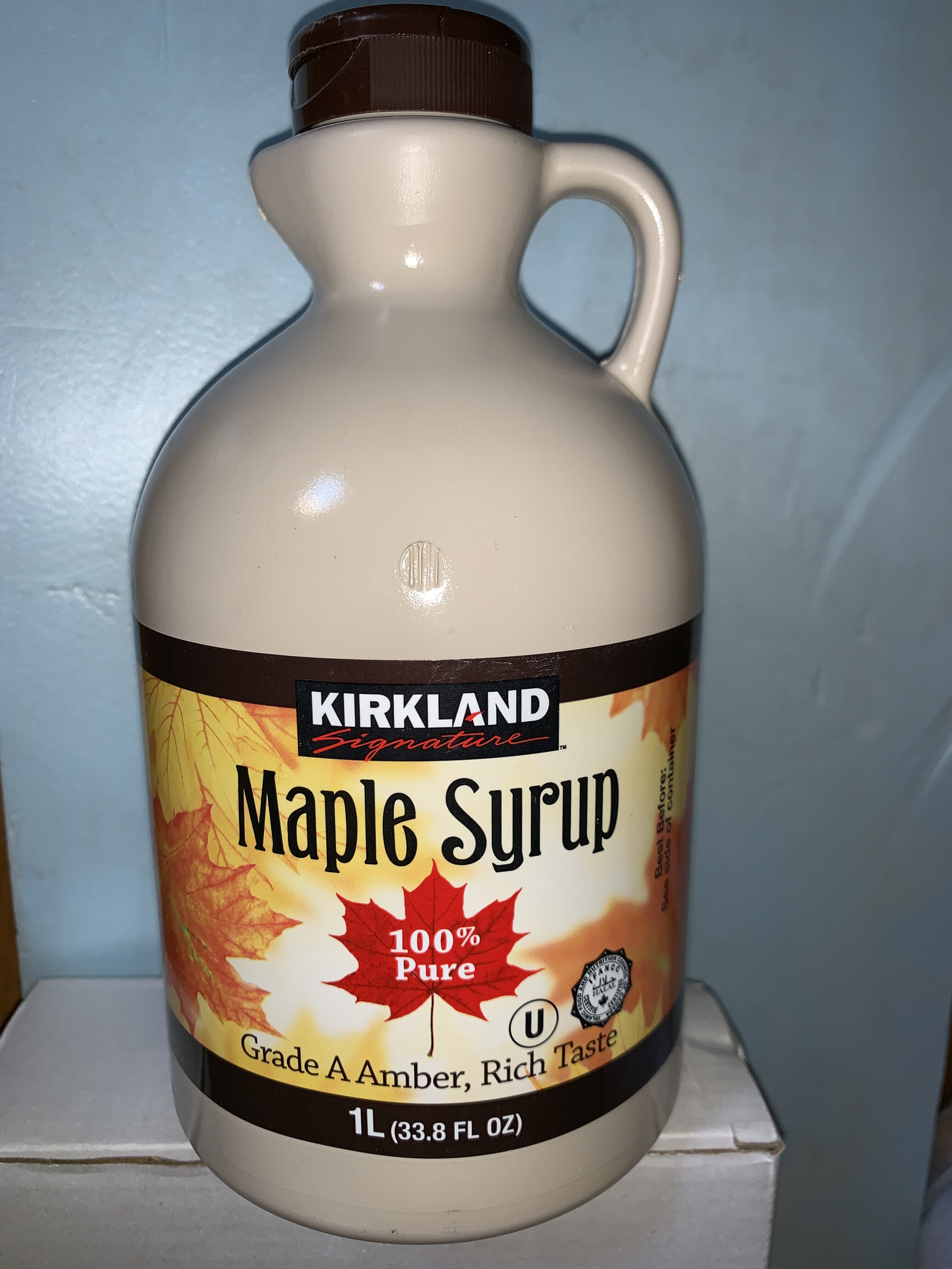 Kirkland Signature Maple syrup packshot