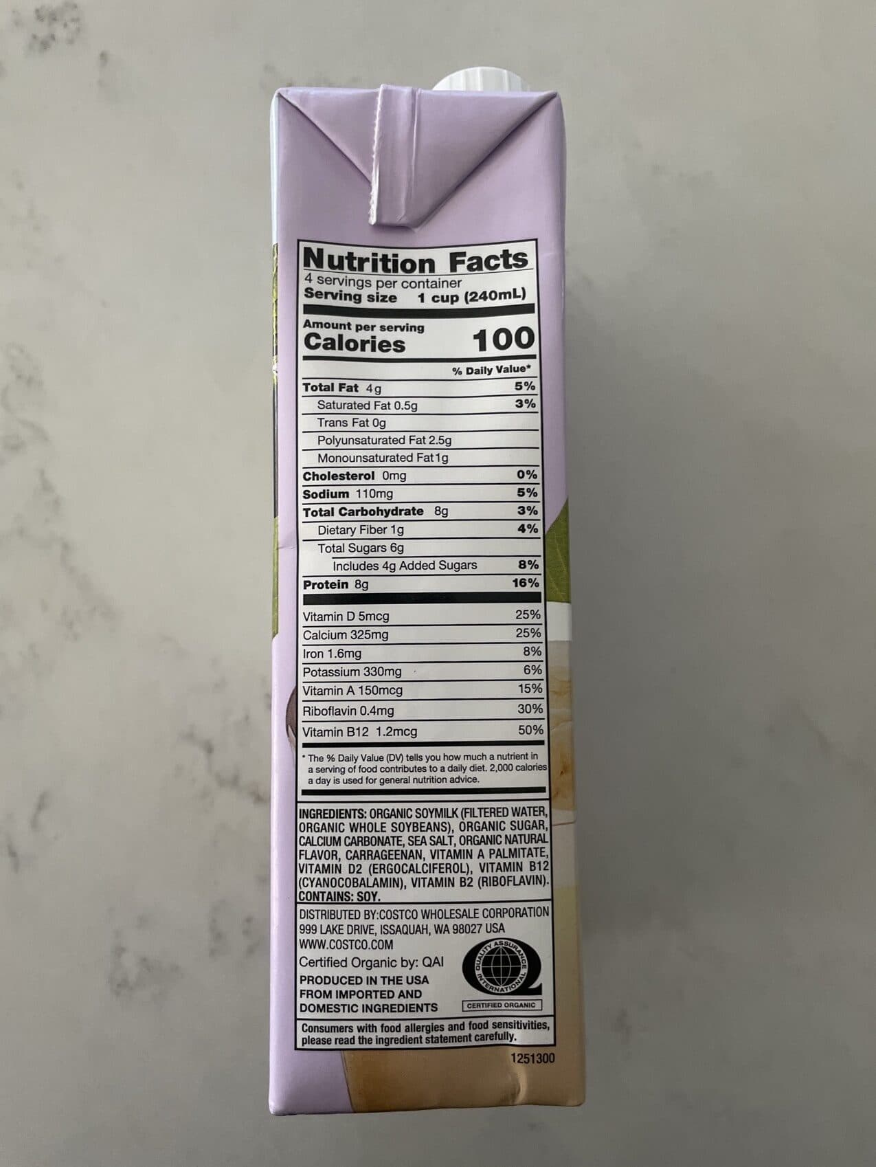 Kirkland Signature Organic Soy Non-Dairy Beverage Original packshot