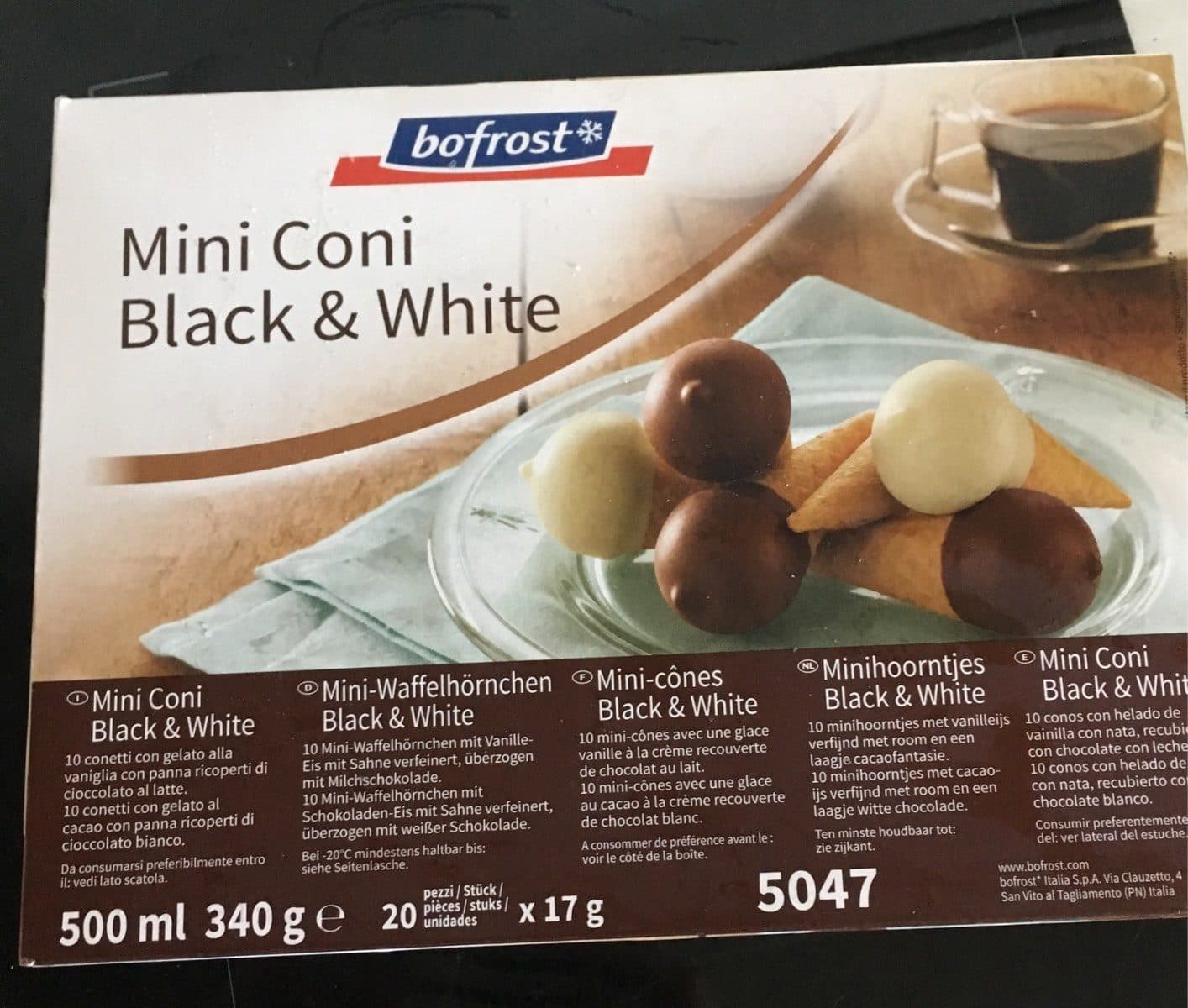 Bofrost Mini Coni Black & White, Vanille Und Schoko packshot