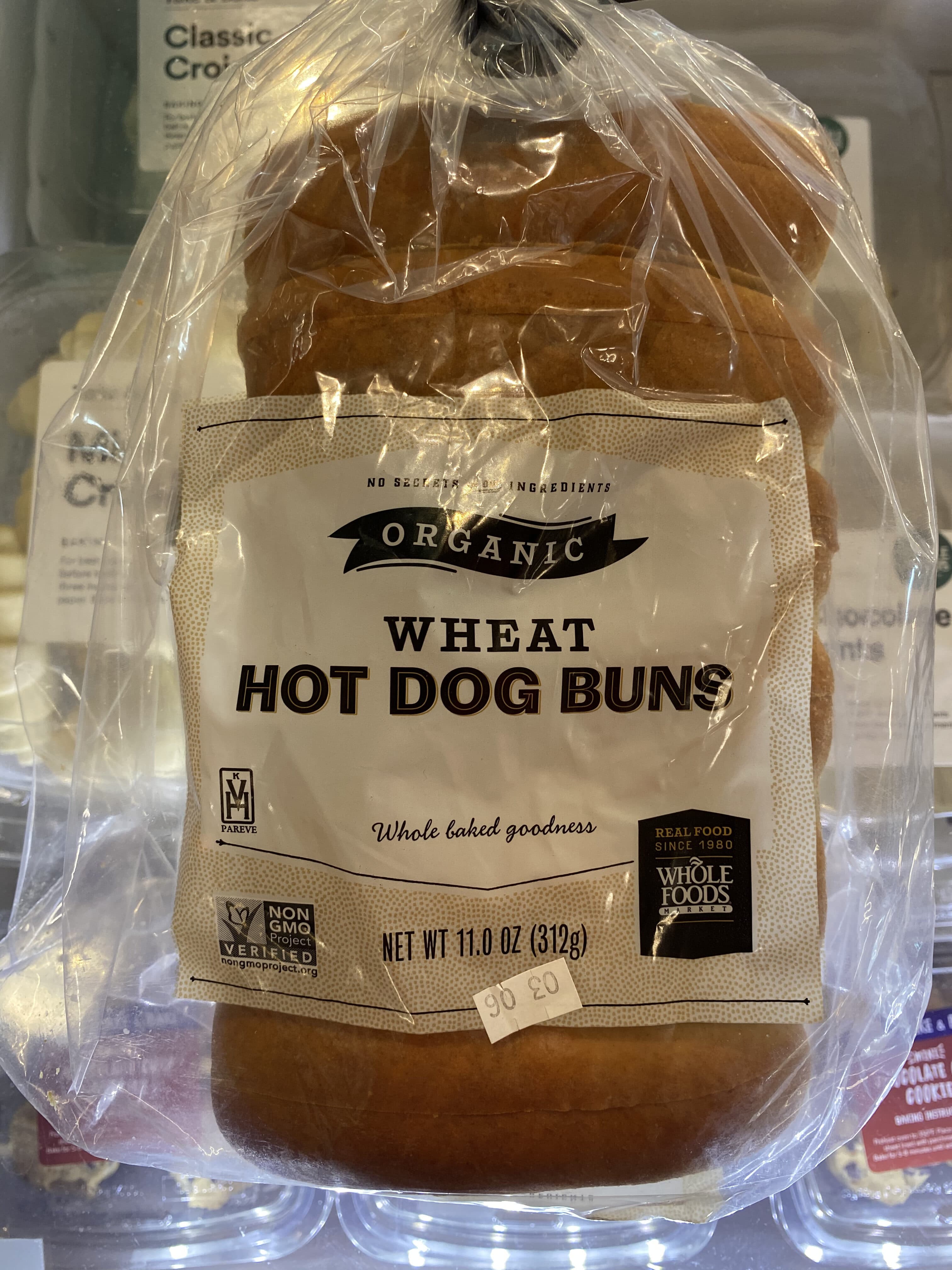 Whole Foods Market Organic Wheat Hot Dog Buns packshot