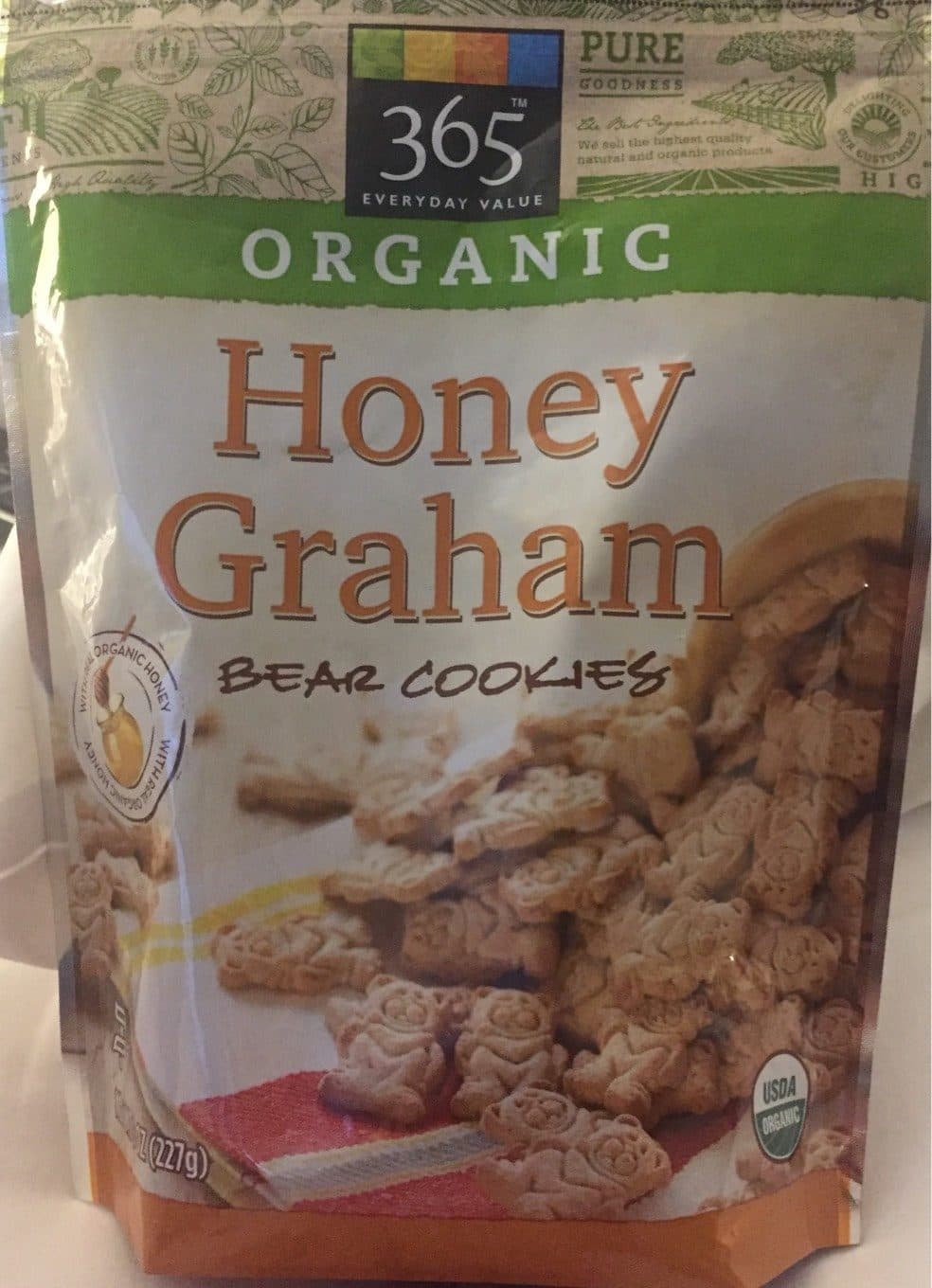 365 Everyday Value Honey graham bear cookies, honey graham packshot