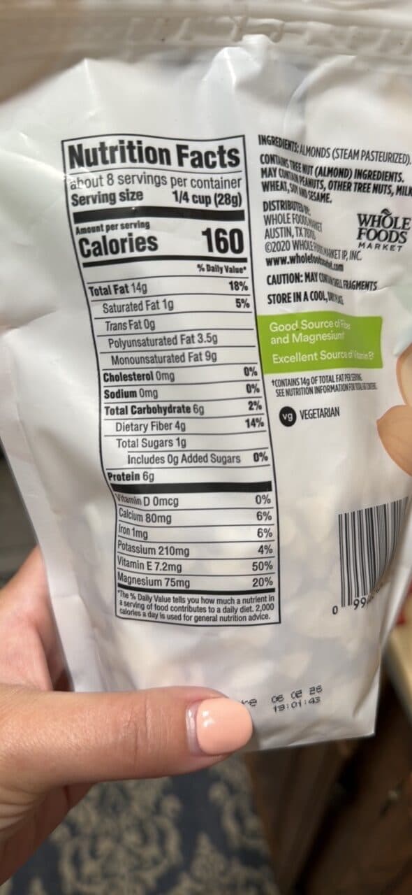 365 Whole Foods Market Sliced Almonds packshot