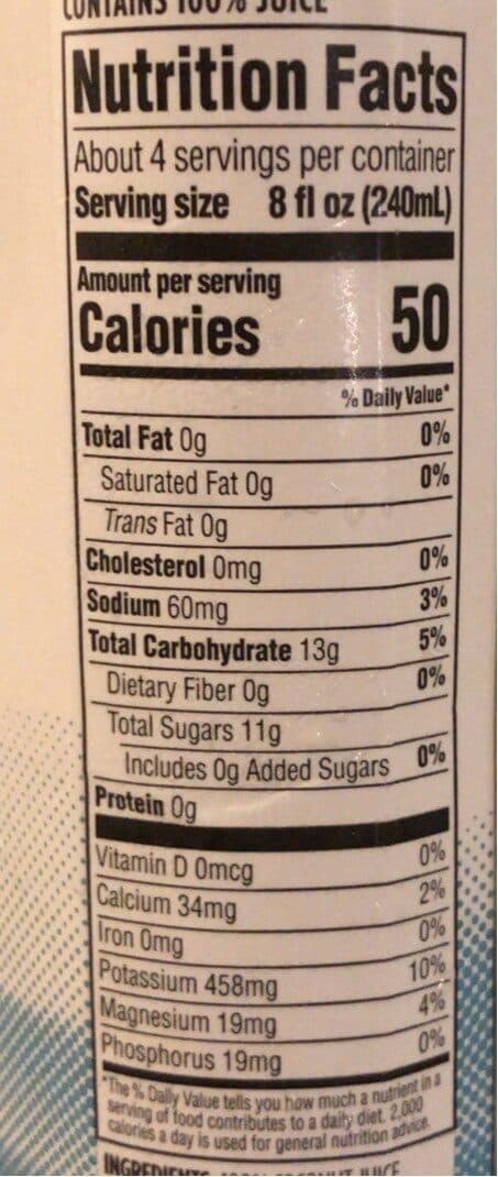 365 Everyday Value Coconut water 100% pulp free juice packshot
