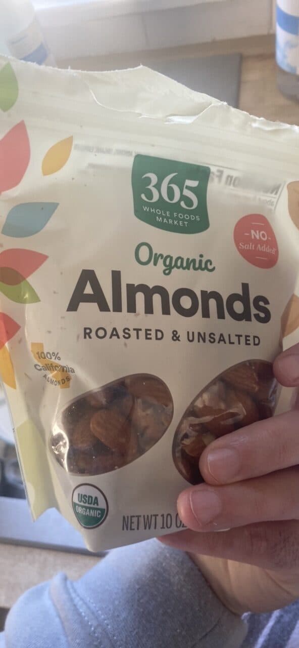 365 Whole Foods Market Almonds Roasted & Unsalted packshot