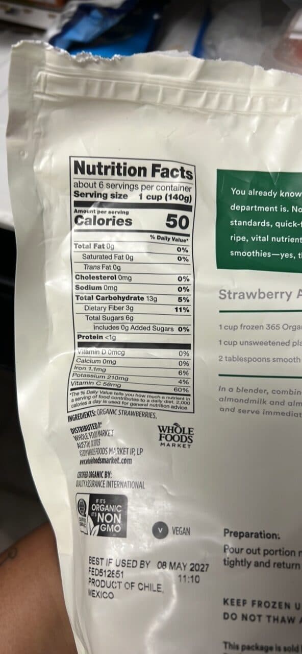 365 Whole Foods Market Organic Whole Strawberries packshot