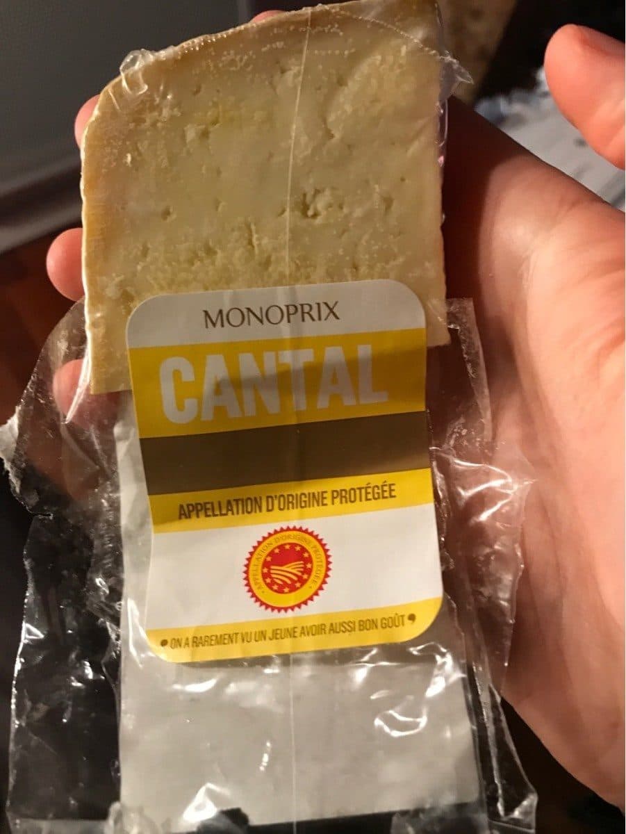 Monoprix Cantal packshot