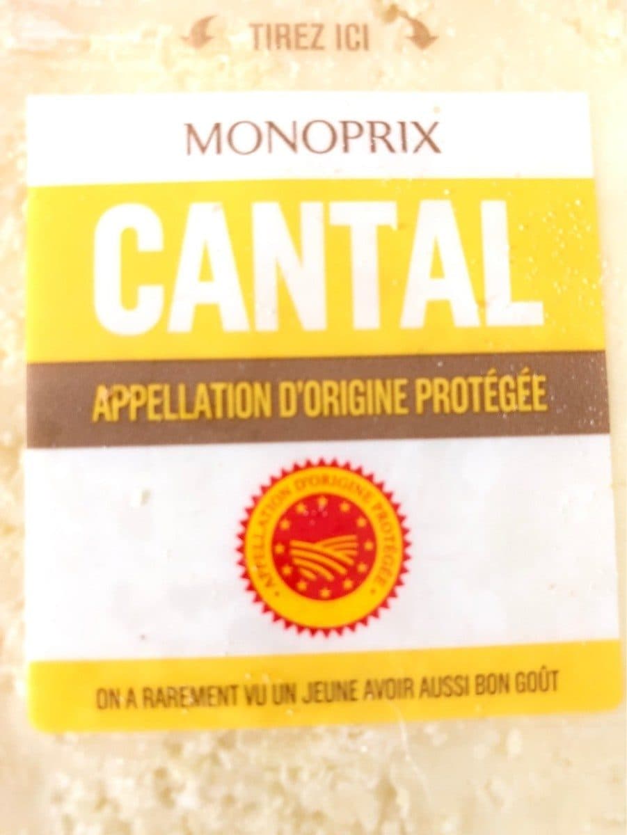 Monoprix Cantal packshot