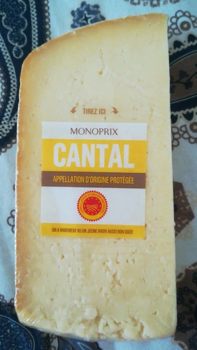 Monoprix Cantal packshot