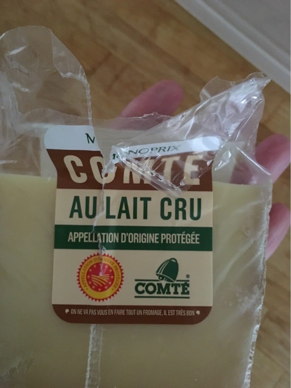 Monoprix Comte AOP packshot