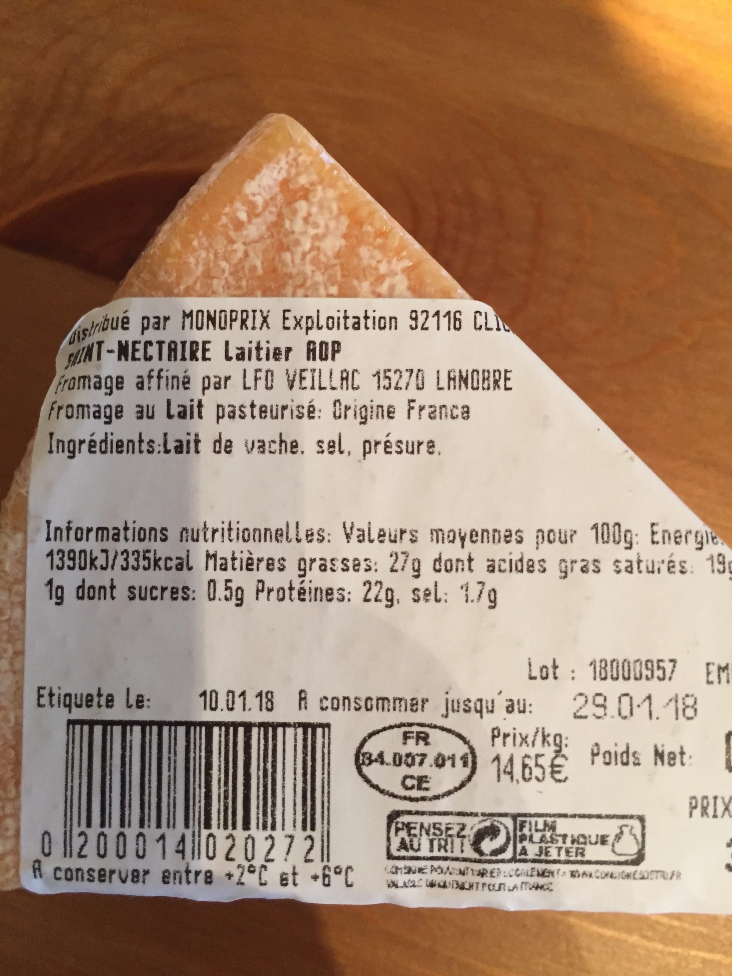 Monoprix Saint-Nectaire packshot