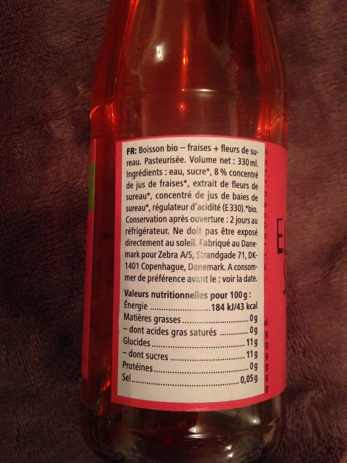 Viger Organic elderflower-strawberry drink packshot