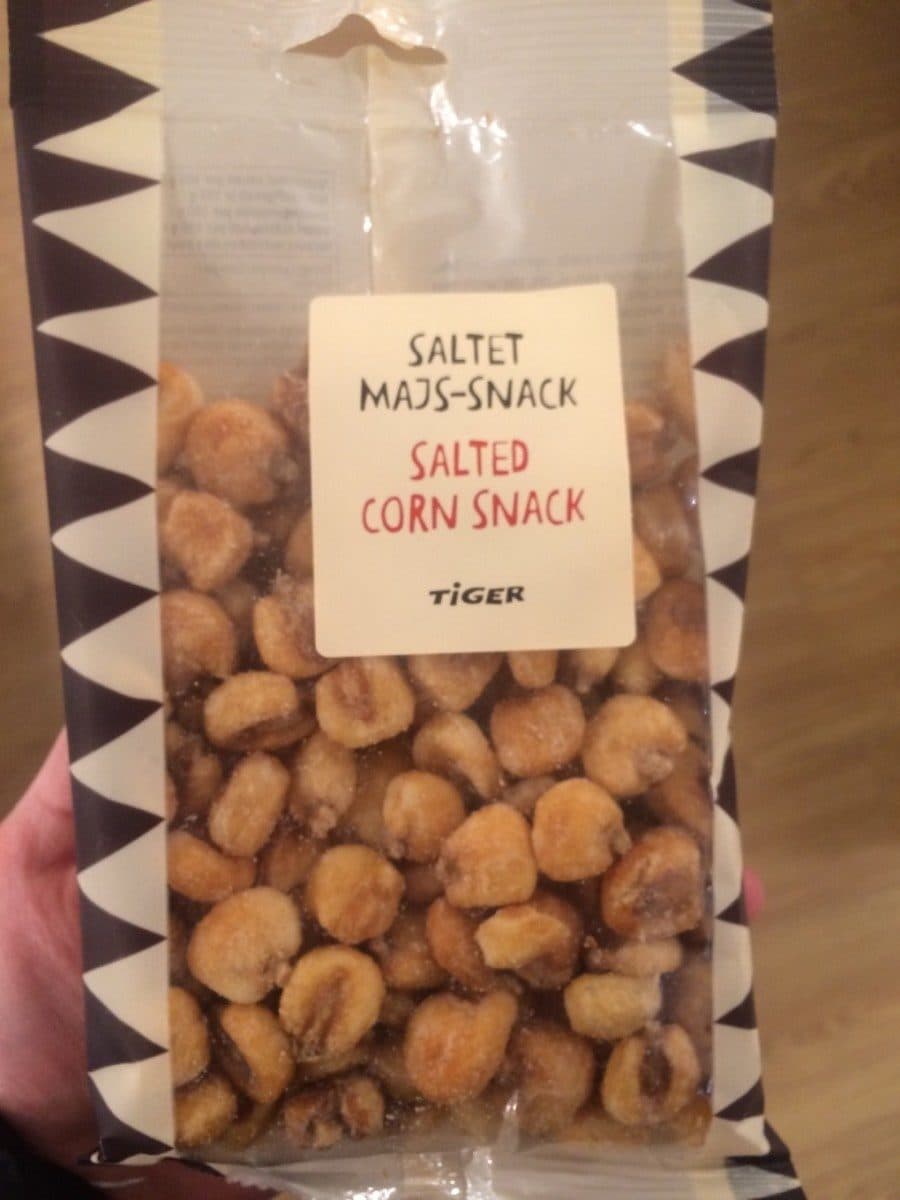Flying Tiger Salted corn snack packshot