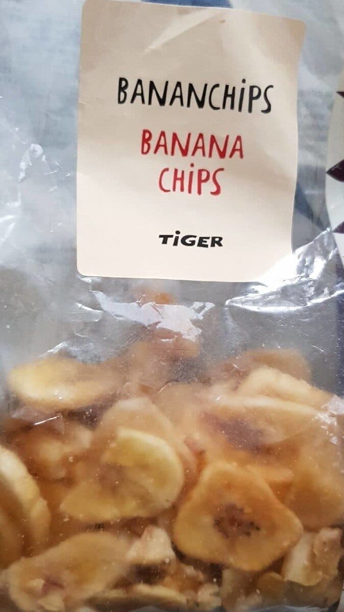 Flying Tiger Banana chips packshot