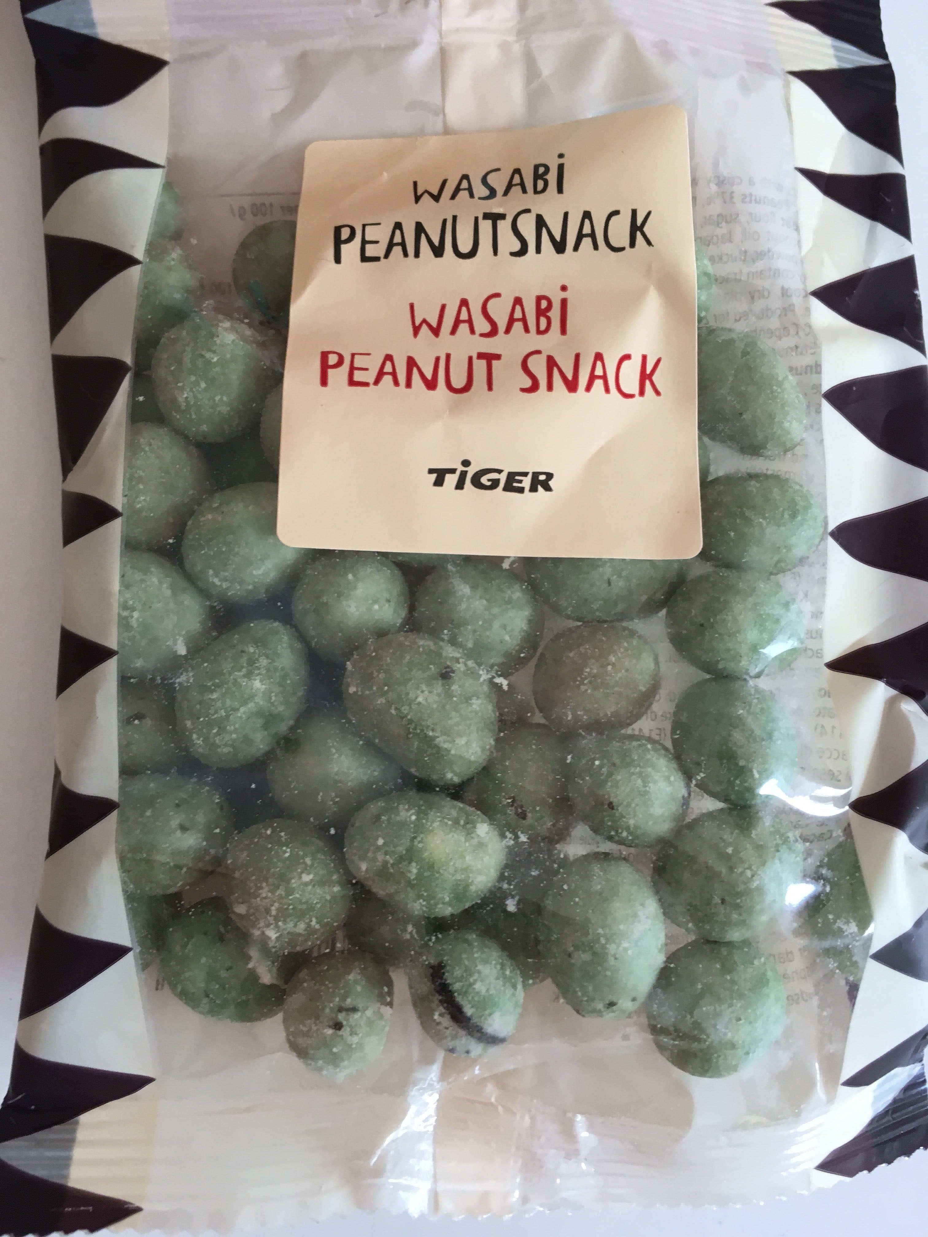 Tiger Wasabi peanut snack packshot