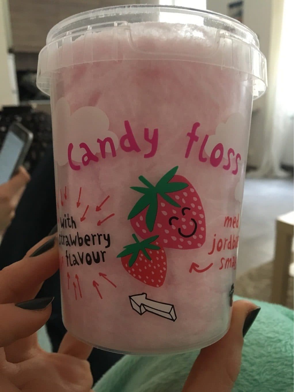 Tiger Candy floss strawberry flavour packshot