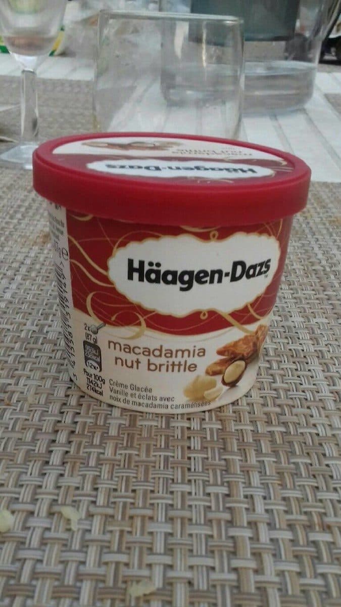 Open Food Facts Macadamia nut brittle packshot