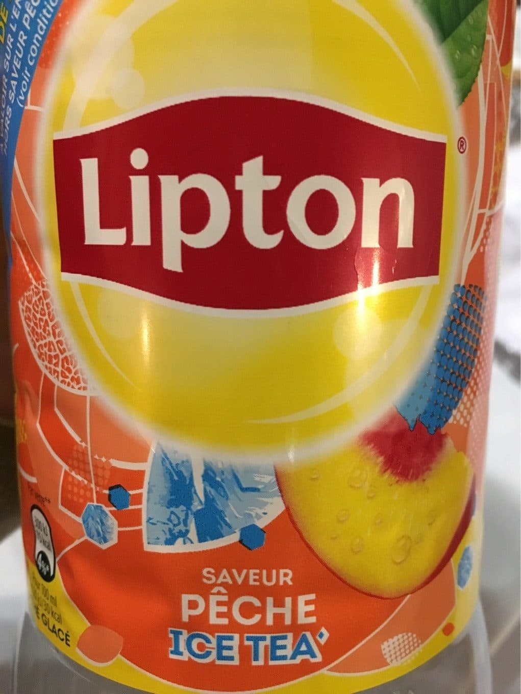 Lipton Ice tea peche packshot