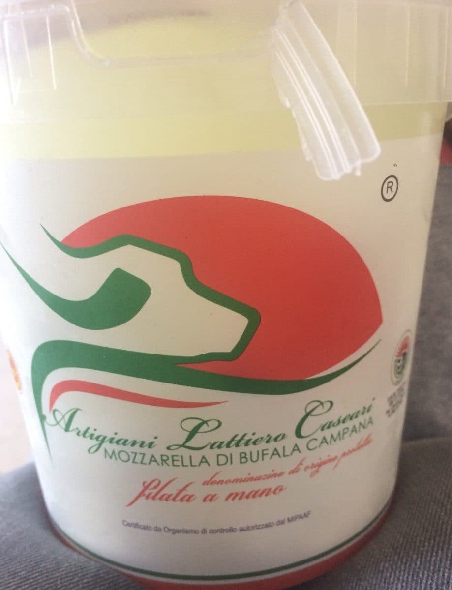 Open Food Facts Mozzarella di bufalla campana packshot