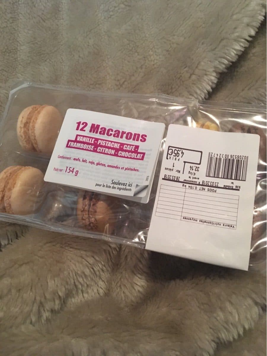 Open Food Facts 12 macarons packshot