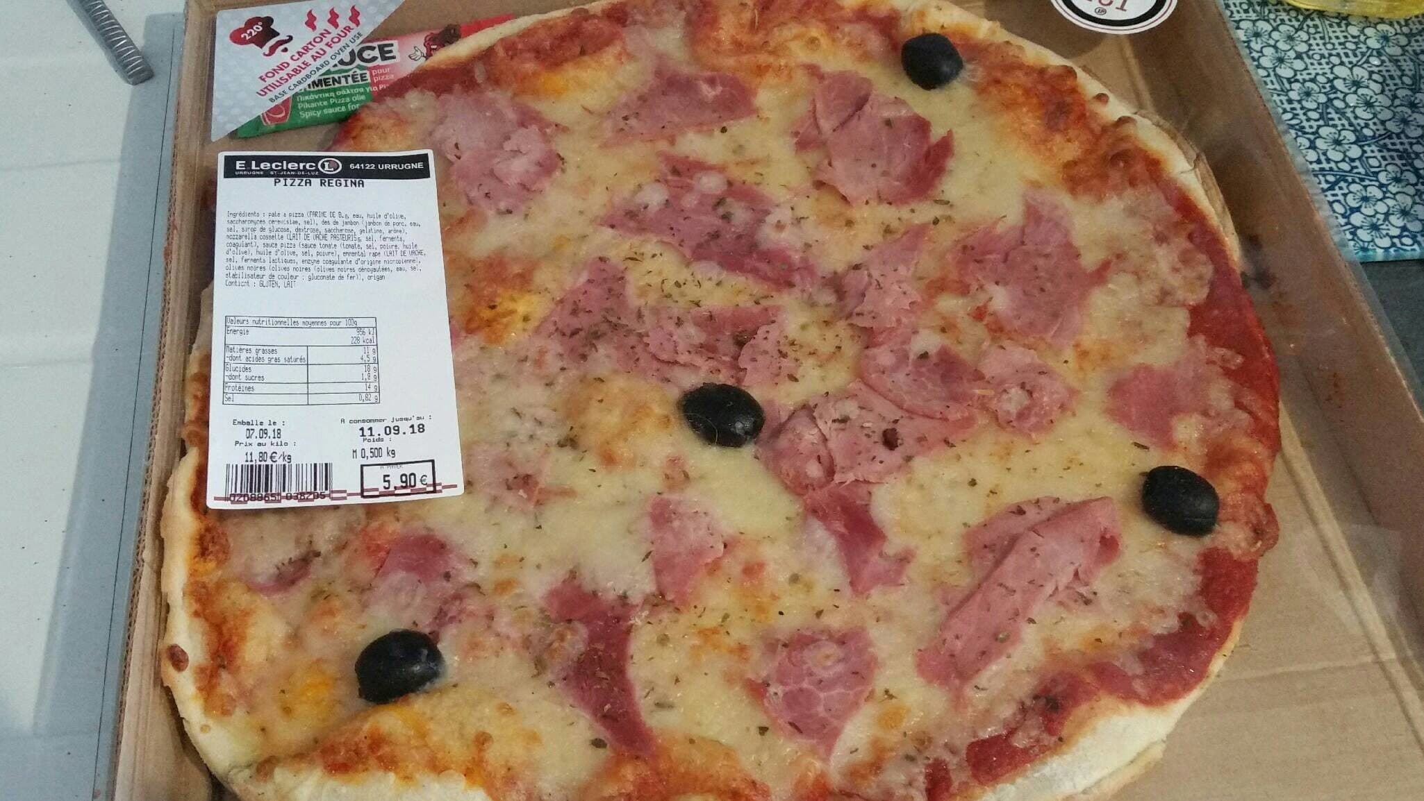 Leclerc Pizza regina packshot