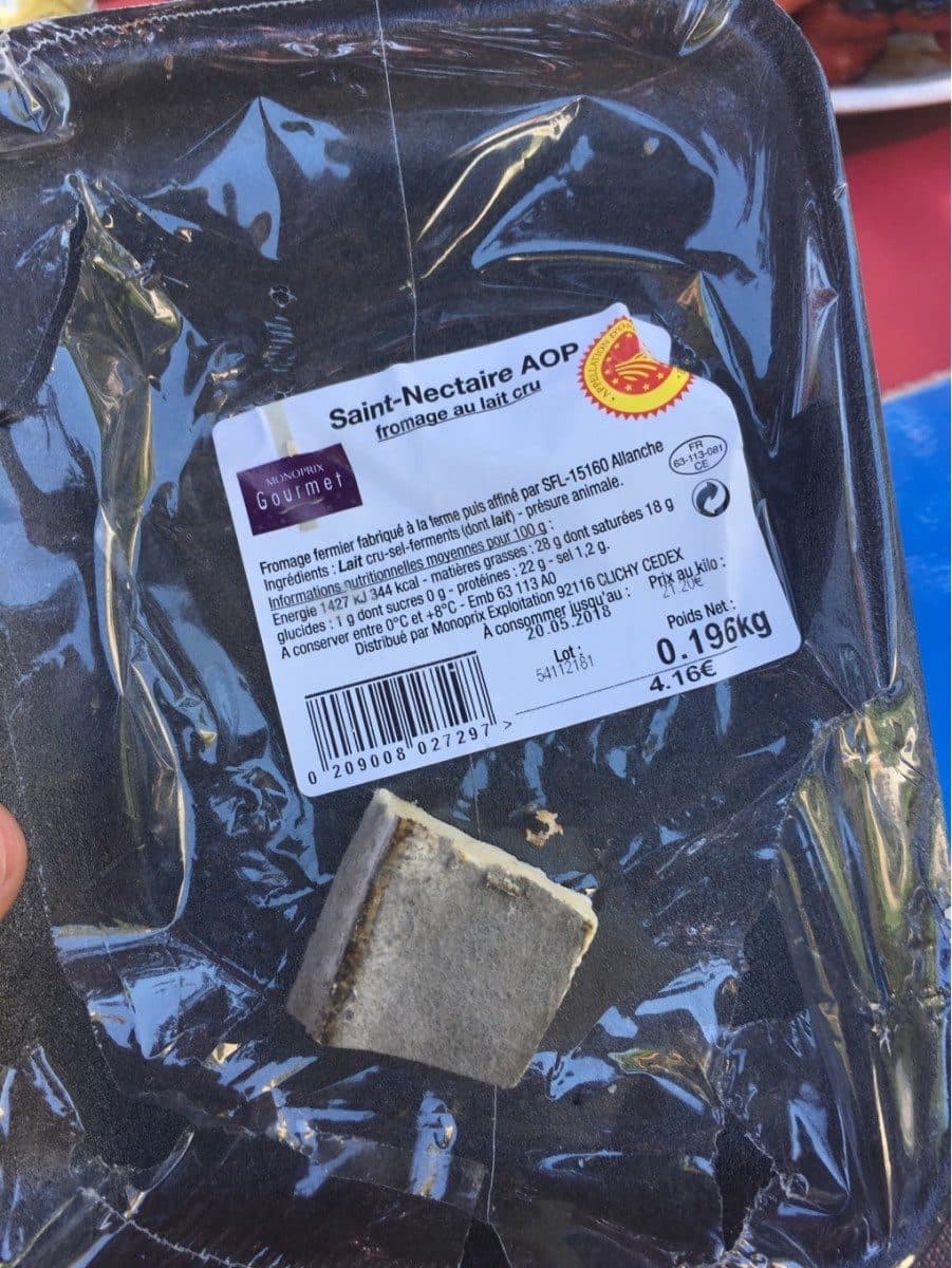 Open Food Facts Saint-Nectaire AOP packshot