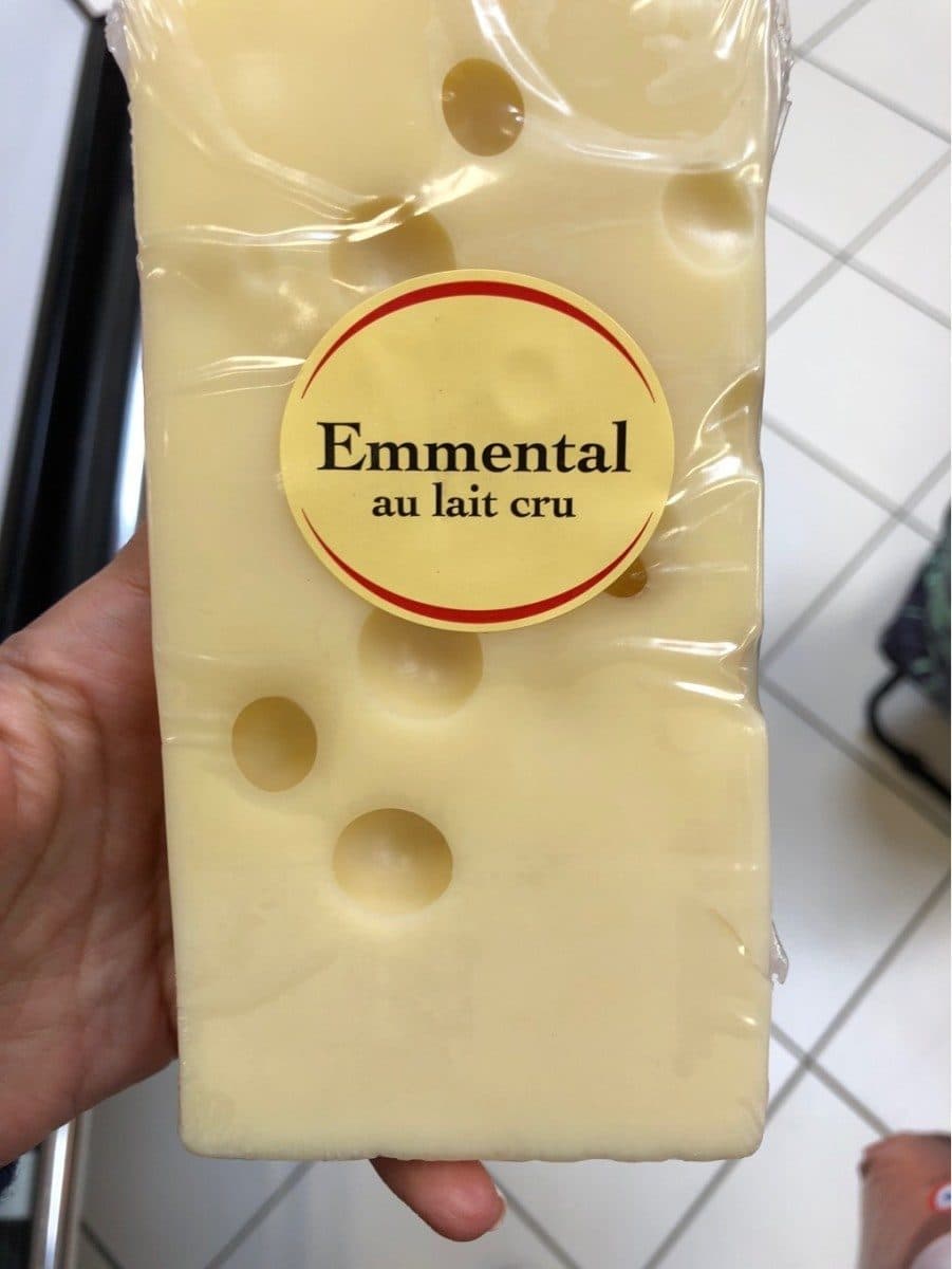 Open Food Facts Emmental au Lait Cru packshot