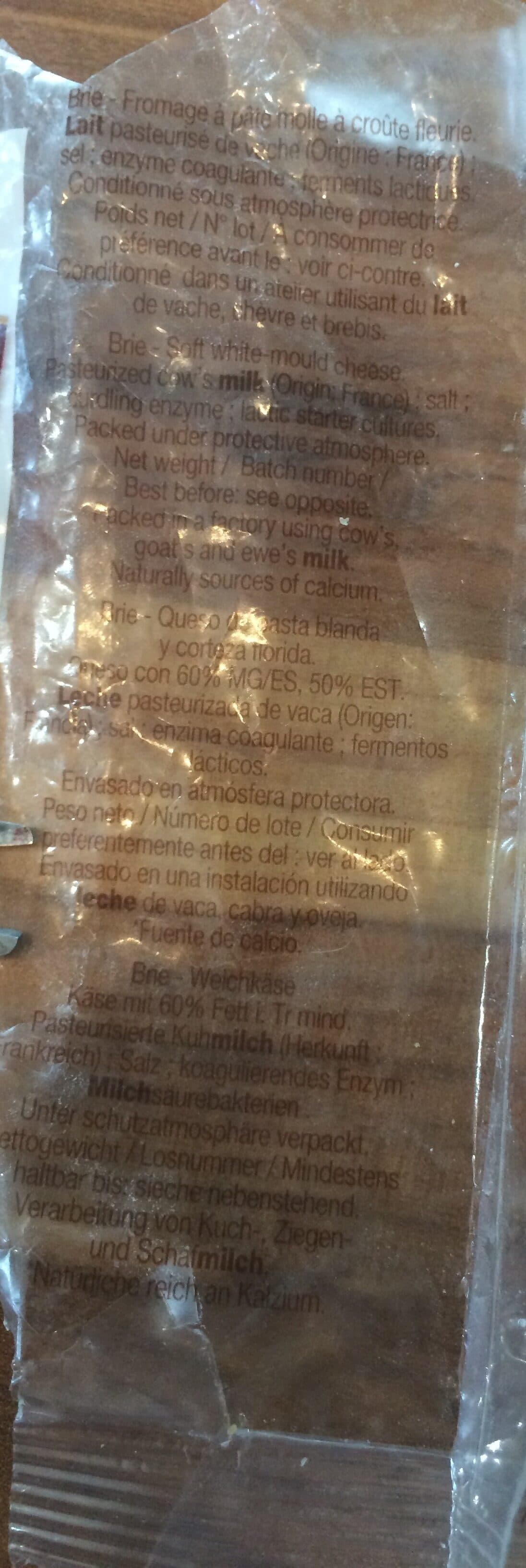 Open Food Facts Brie packshot