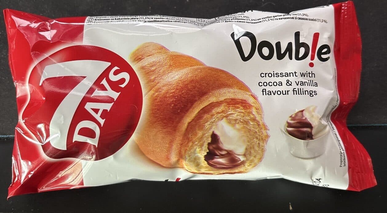 7 Days Croissant with Cocoa And vanilla Flavour Fillings packshot