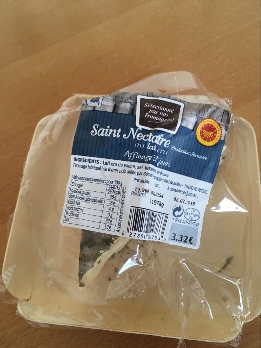 Open Food Facts Saint Nectaire packshot