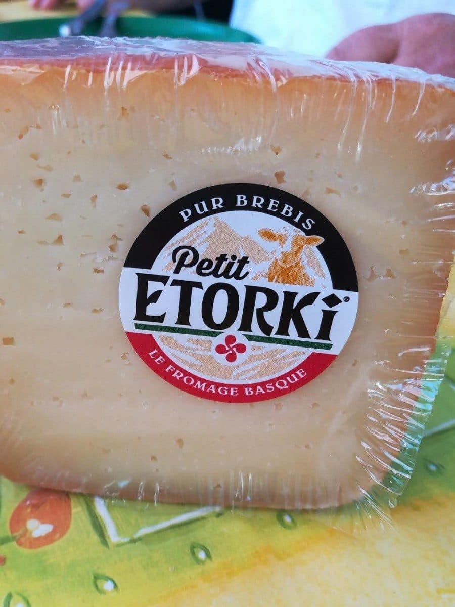 Open Food Facts Petit Etorki packshot