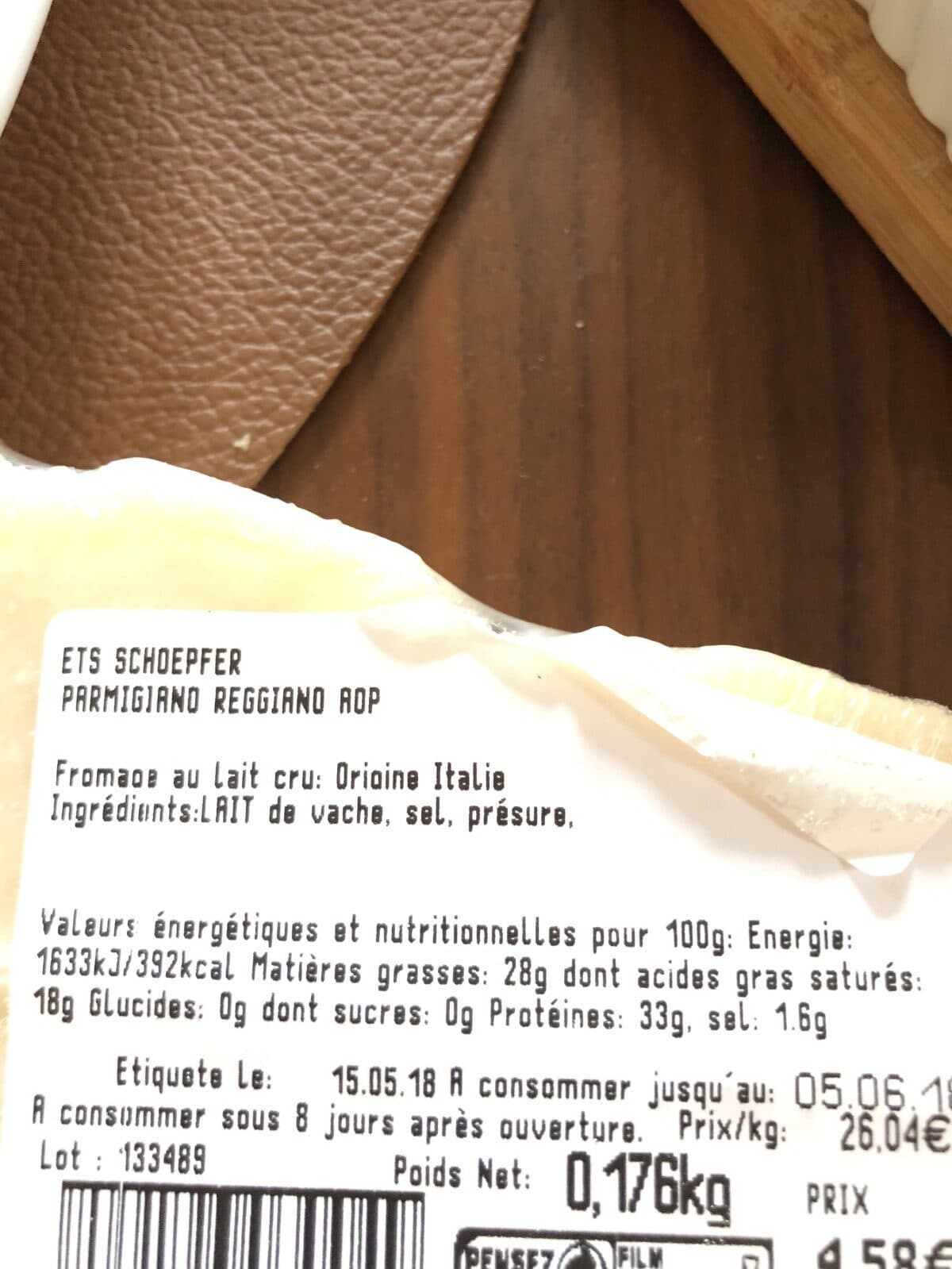 Open Food Facts Parmigiano packshot